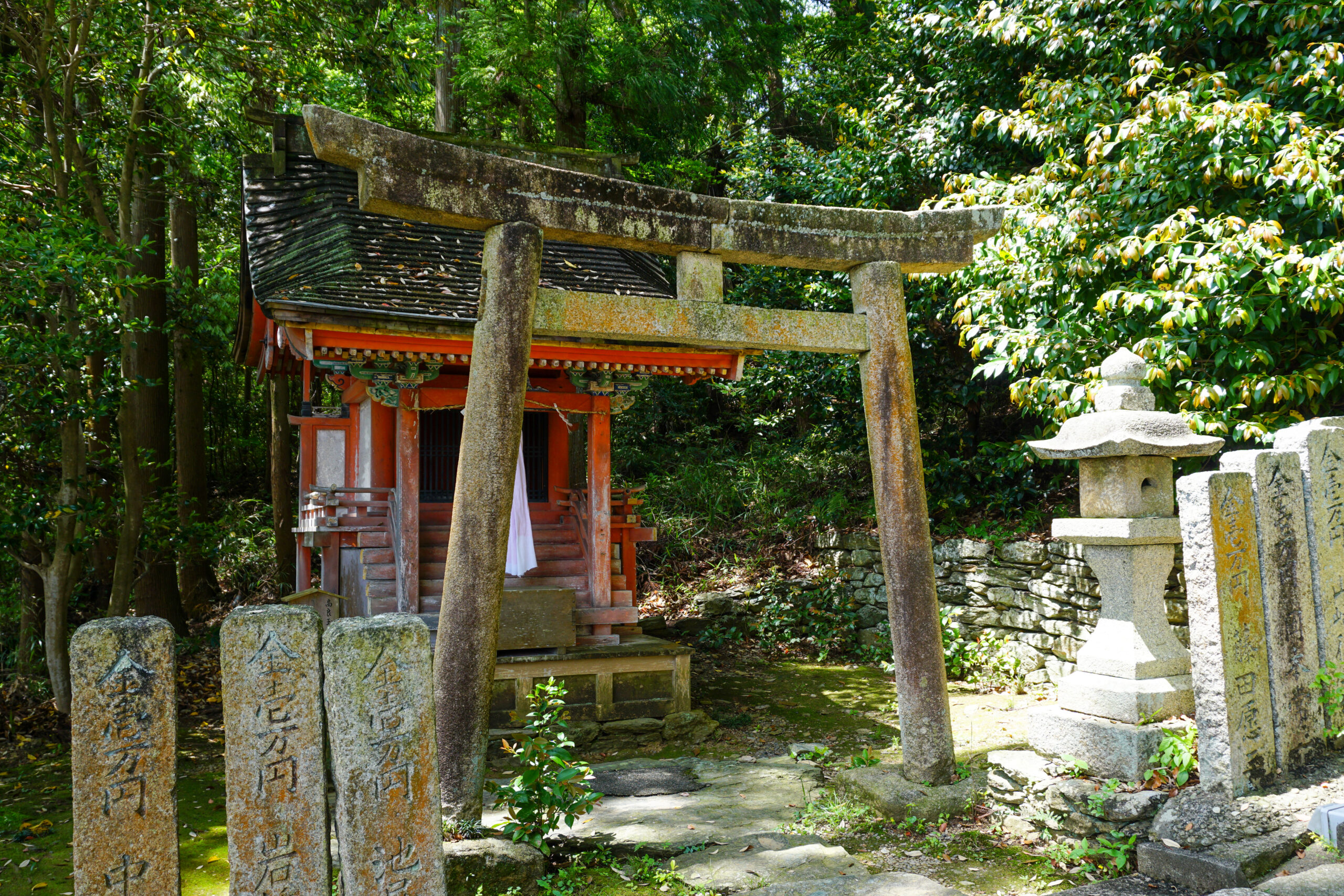 野上八幡宮摂社高良玉垂神社本殿1