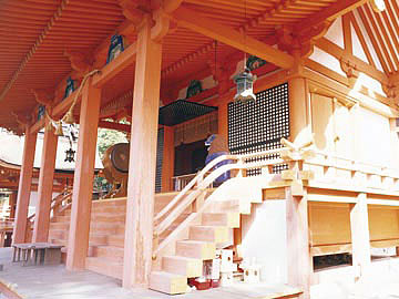 広八幡神社本殿1