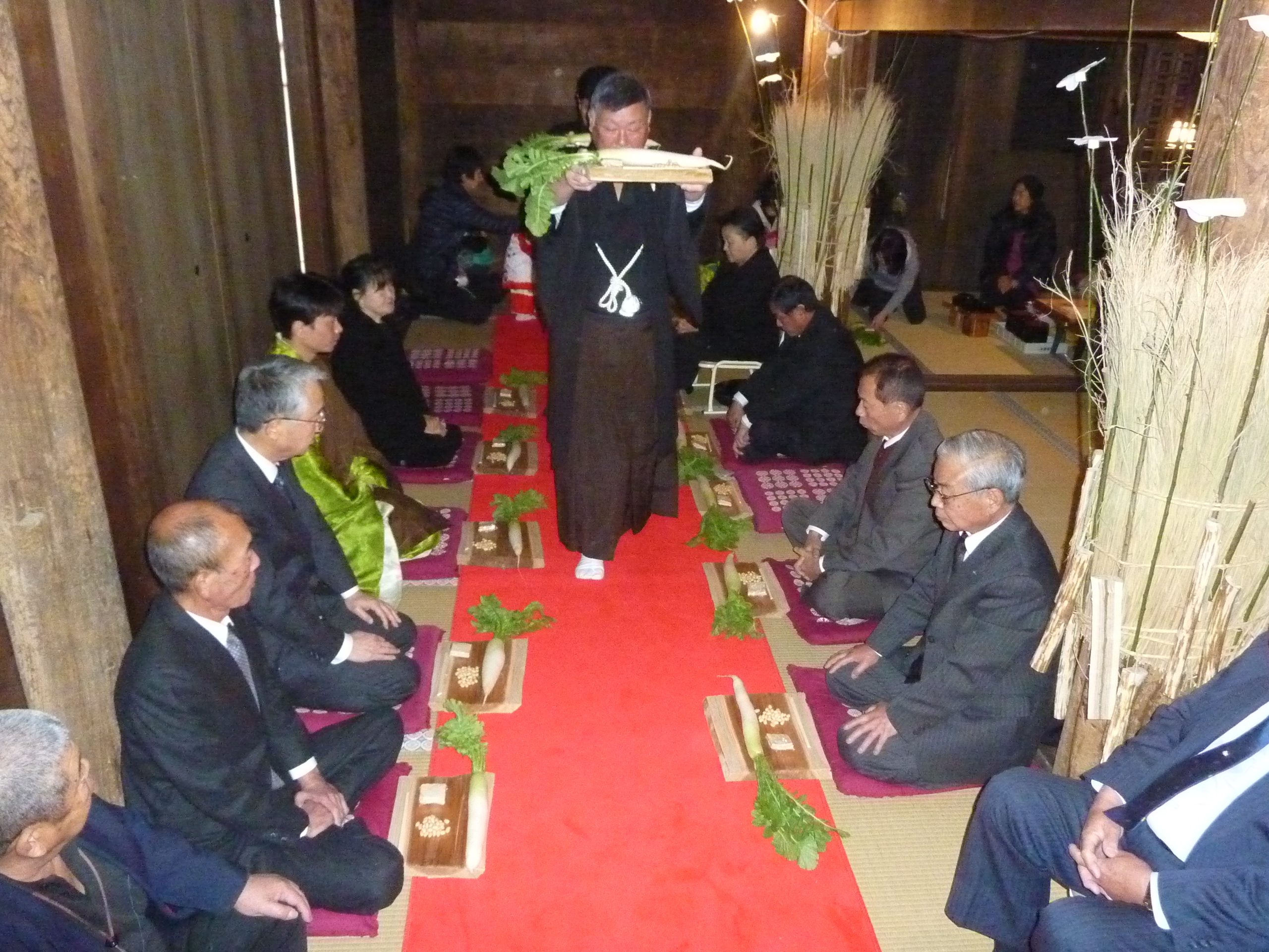 粟生のおも講と堂徒式