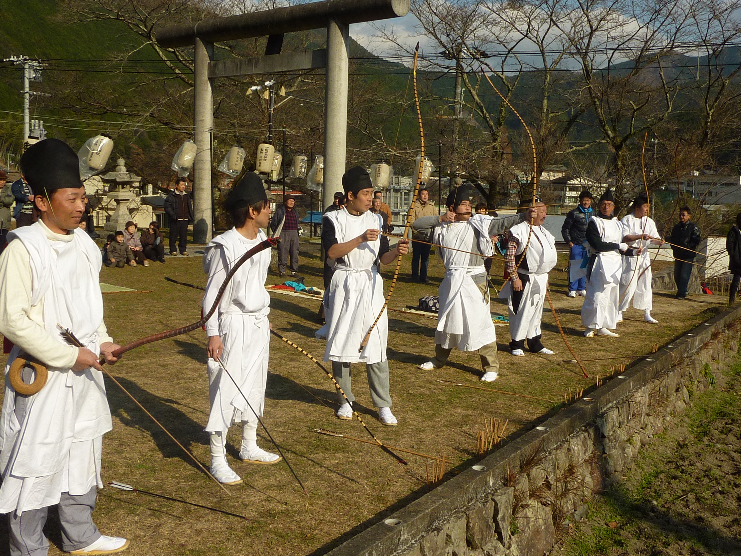 下阿田木神社のお弓神事1
