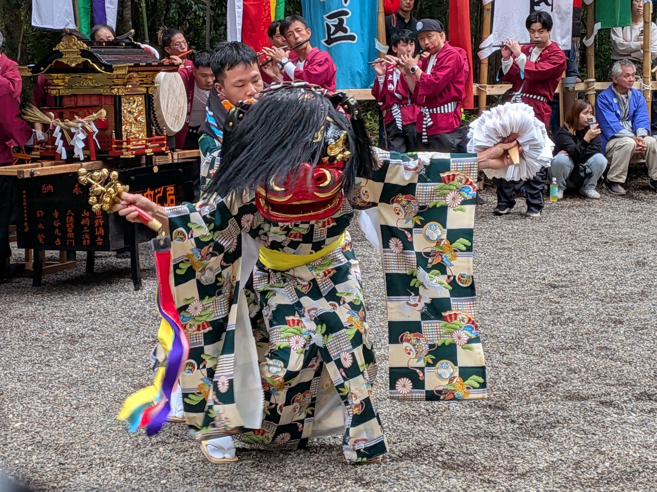 名之内の獅子舞