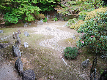 光臺院庭園