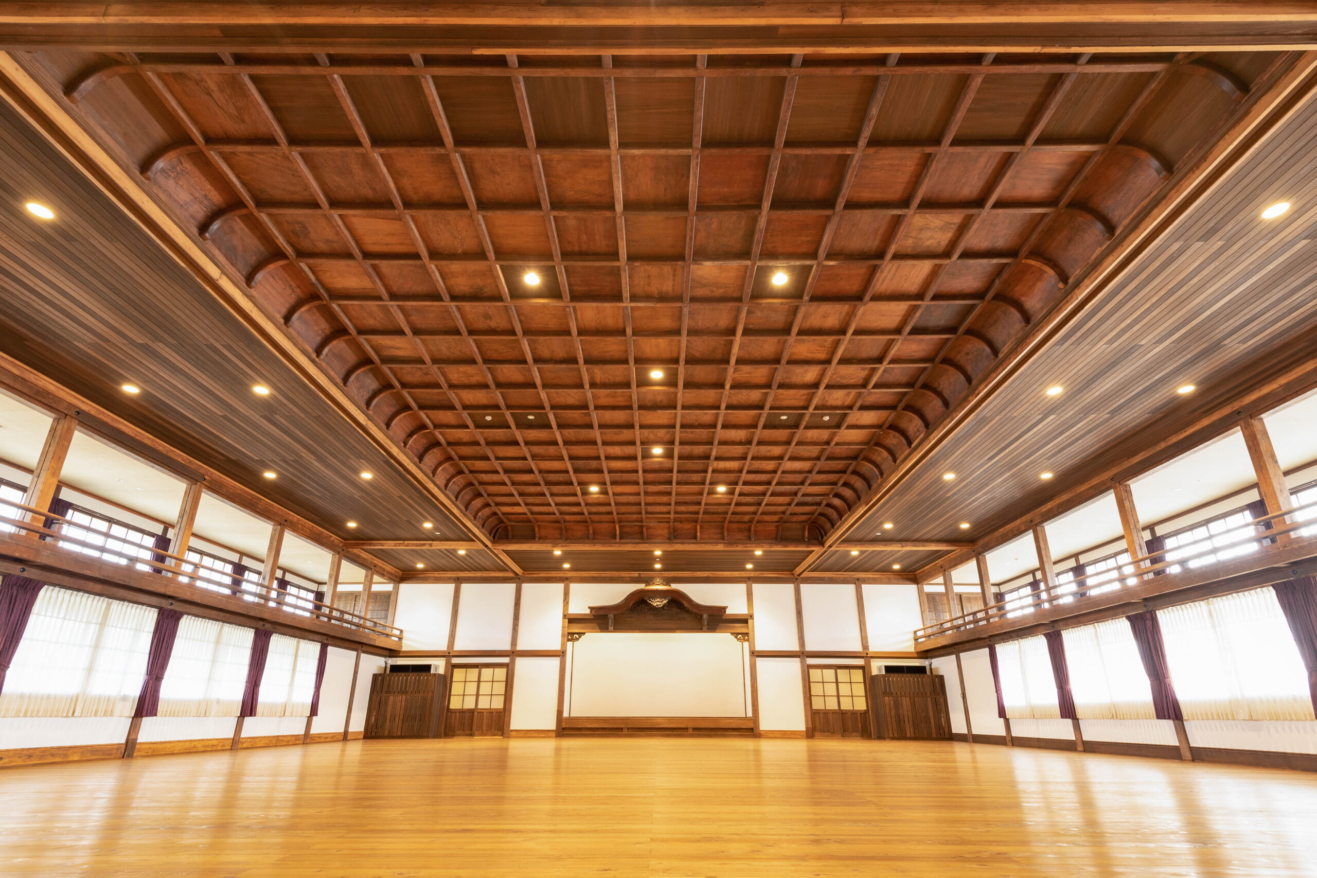 旧和歌山県会議事堂5