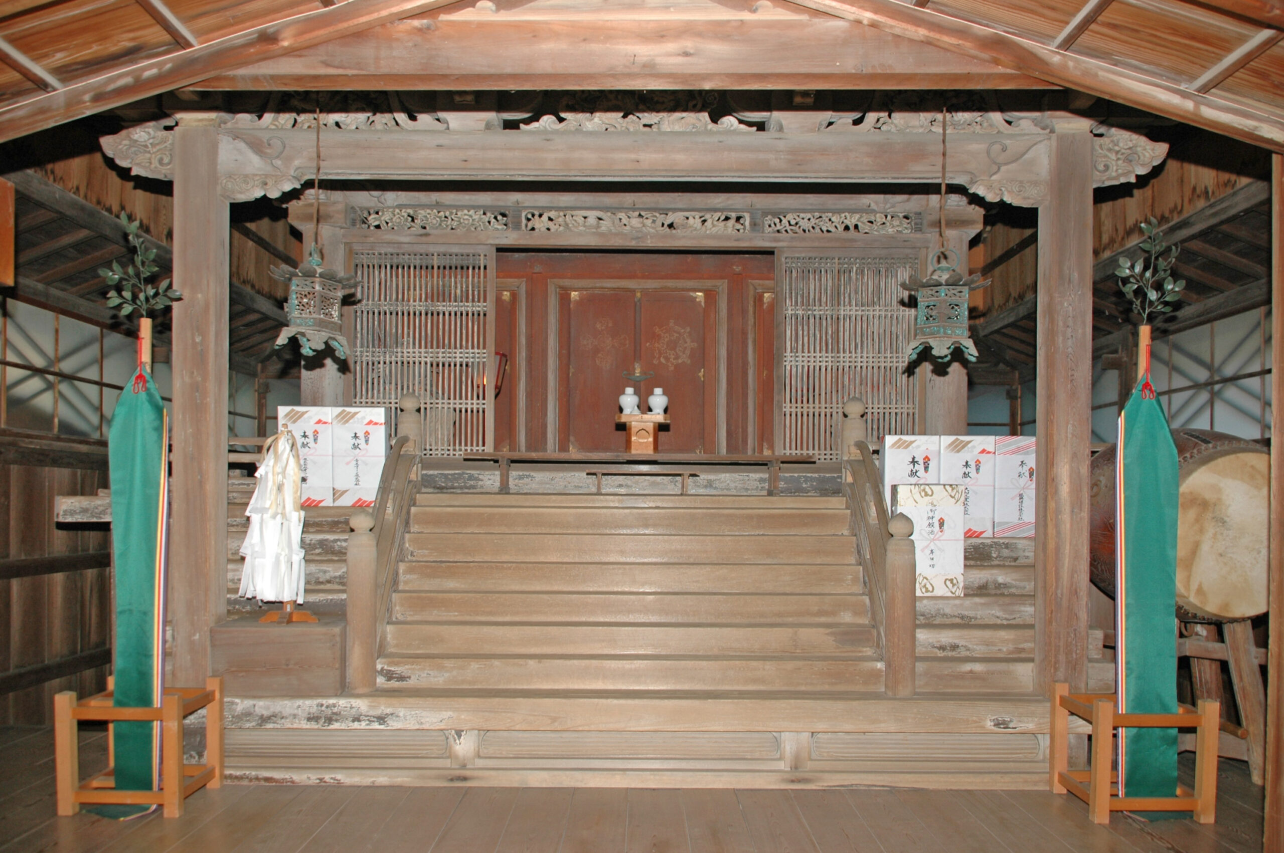加太春日神社本殿1