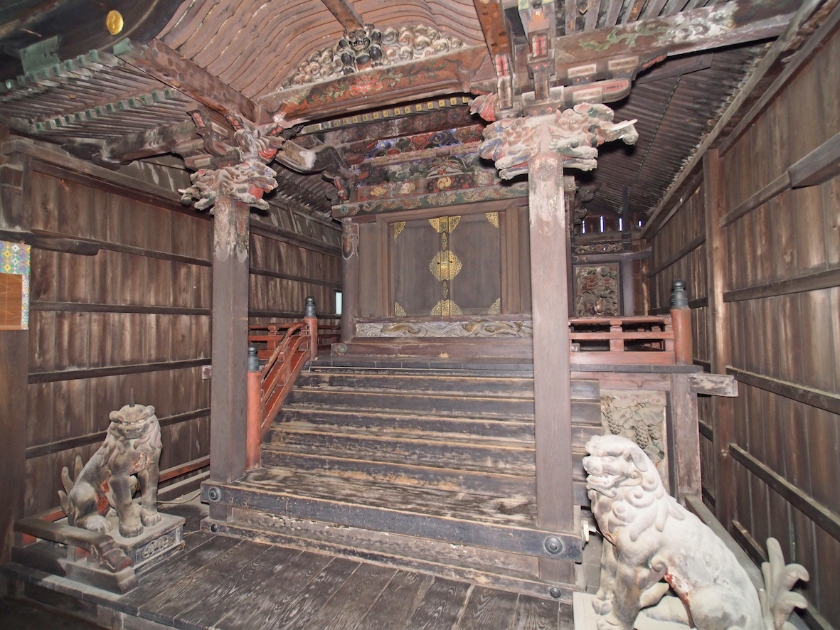 志磨神社本殿1